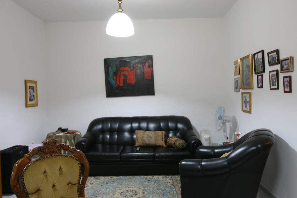 Guesthouse Pension Andrea Tirana Exterior photo